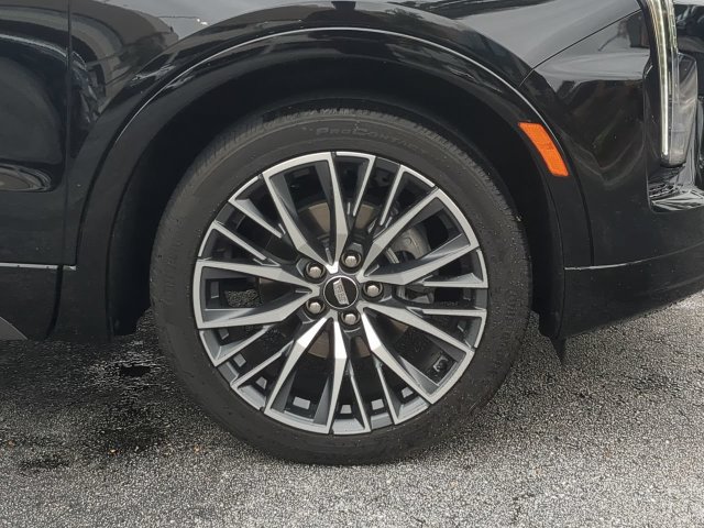 Used 2024 Cadillac XT4 Sport FWD image 11