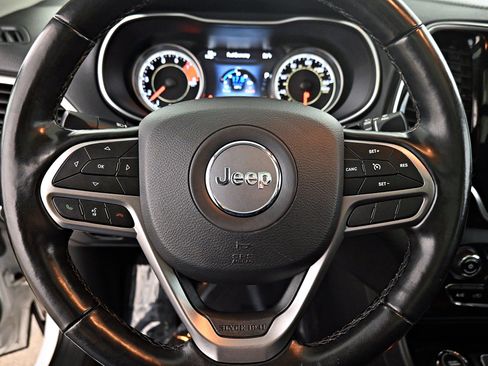 Used 2020 Jeep Cherokee Limited image 7