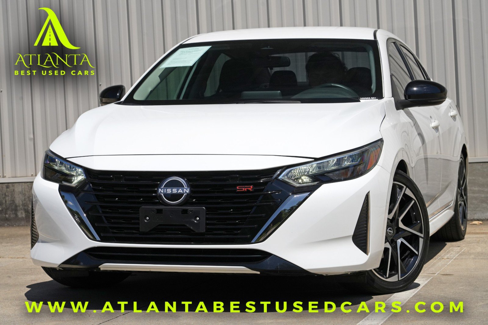 Used 2024 Nissan Sentra SR FWD image 1