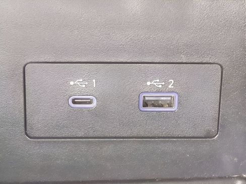 Used 2025 Nissan Pathfinder SV FWD image 19