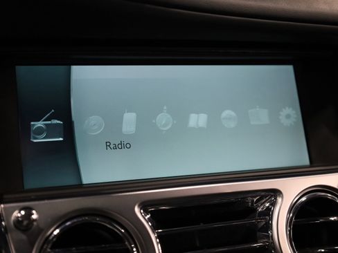 Used 2015 Rolls-Royce Ghost Base image 30