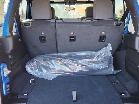 New 2026 Jeep Wrangler Unlimited Sport AWD/4WD image 12