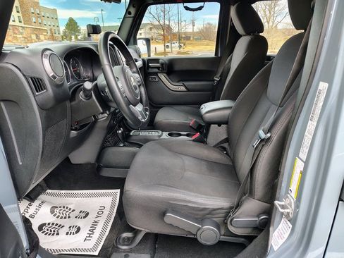 Used 2015 Jeep Wrangler Unlimited Sport w/ Quick Order Package 24S image 10