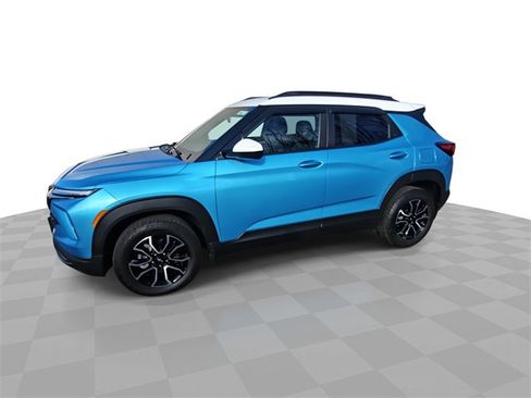 Certified 2025 Chevrolet TrailBlazer ACTIV w/ Convenience Package image 4