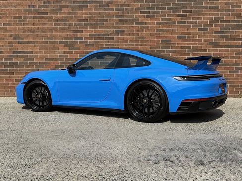 Certified 2022 Porsche 911 Carrera 4 GTS image 3