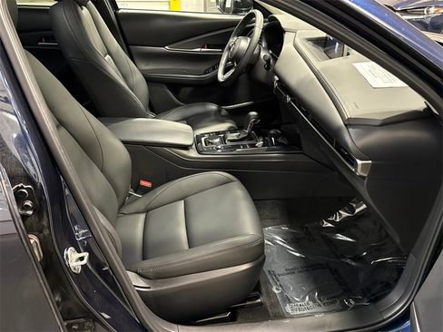 Certified 2025 MAZDA CX-30 AWD 2.5 S w/ Select Sport Pkg image 14