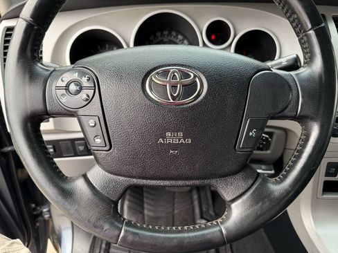 Used 2007 Toyota Tundra SR5 w/ TRD Off-Road Pkg AWD/4WD image 26