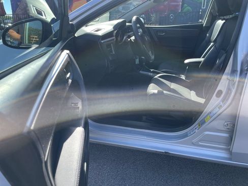 Used 2014 Toyota Corolla S FWD image 14