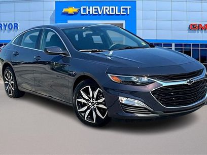 Used 2025 Chevrolet Malibu RS