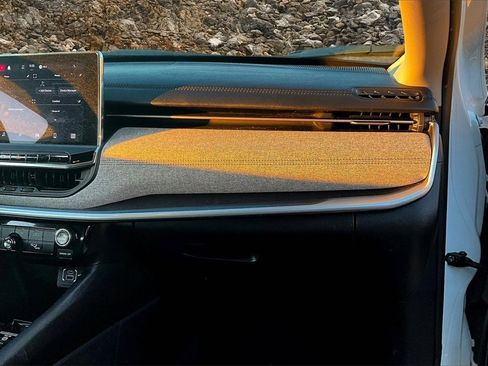 Used 2022 Jeep Compass Latitude image 14