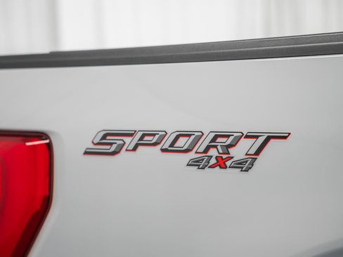 Certified 2023 Ford F150 Lariat w/ Equipment Group 502A High image 26