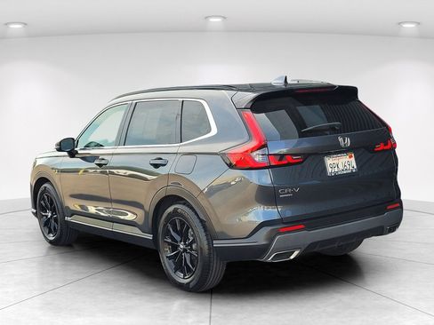 Used 2025 Honda CR-V Sport image 4