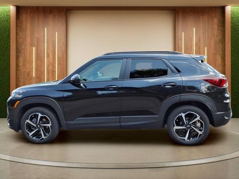 Certified 2023 Chevrolet TrailBlazer RS w/ Sun and Liftgate Package AWD/4WD image 28