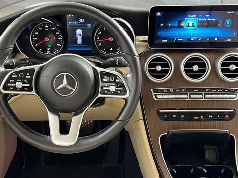 Certified 2022 Mercedes-Benz GLC 300 image 16