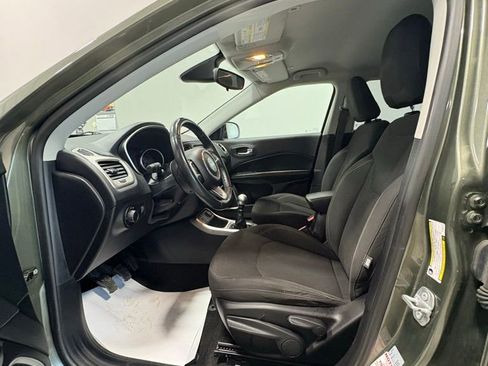 Used 2017 Jeep Compass Sport w/ Cold Weather Group image 11