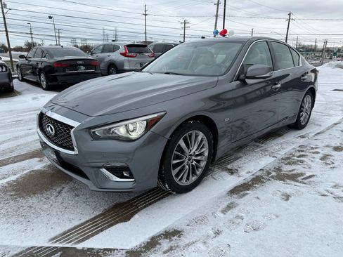 Used 2020 INFINITI Q50 Luxe w/ Essential Package (3.0T Luxe) image 6