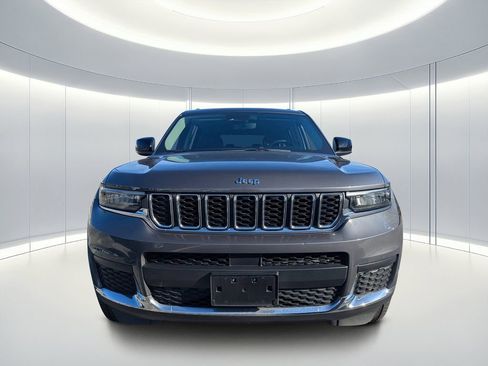Used 2023 Jeep Grand Cherokee L Laredo image 7