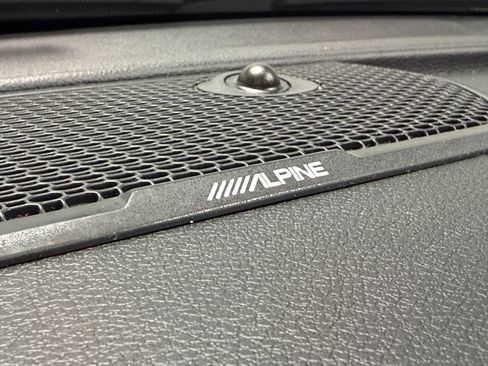 Used 2024 RAM 2500 Big Horn w/ Bed Utility Group image 9