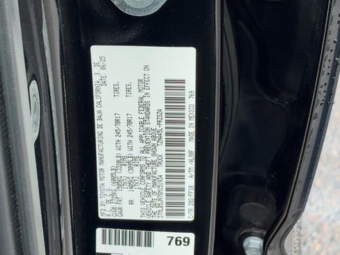 Certified 2025 Toyota Tacoma SR5 image 30