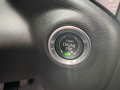 Used 2023 Chevrolet Silverado 1500 Custom image 30