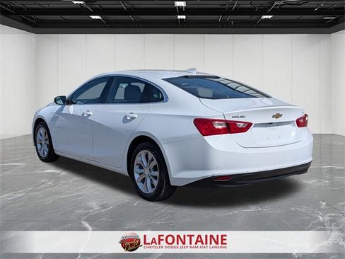 Used 2023 Chevrolet Malibu LT image 3