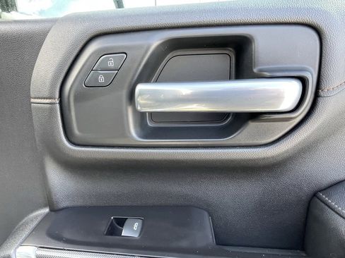 Certified 2020 GMC Sierra 1500 AT4 w/ Off-Road Performance Package image 17