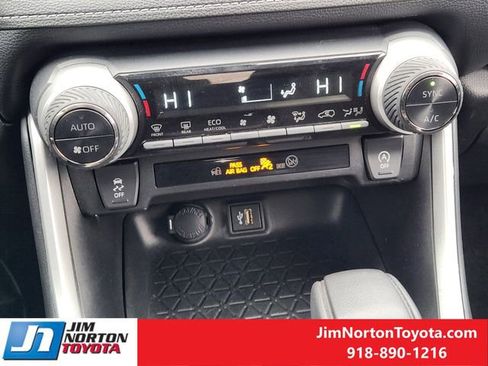 Used 2024 Toyota RAV4 XLE image 20