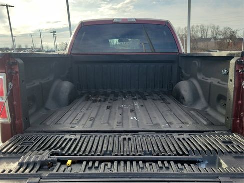 Used 2010 Ford F150 XLT image 9