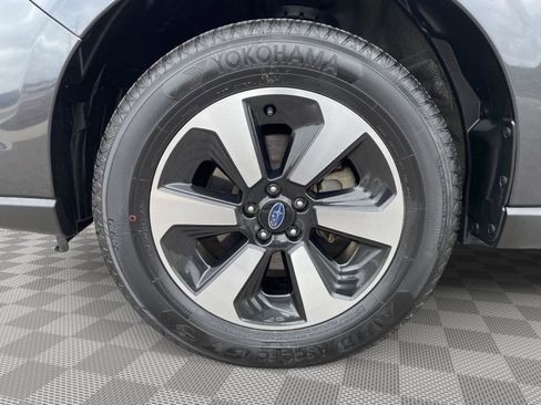 Used 2018 Subaru Forester 2.5i Premium w/ All-Weather Package image 19