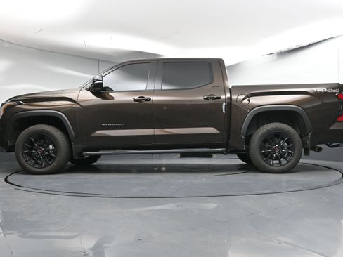 Used 2025 Toyota Tundra Limited w/ TRD Off-Road Package image 39
