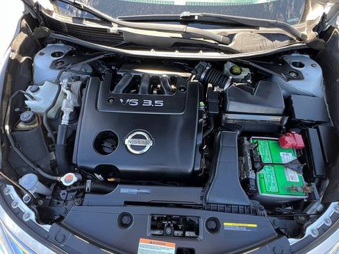 Used 2014 Nissan Altima 3.5 S FWD image 25