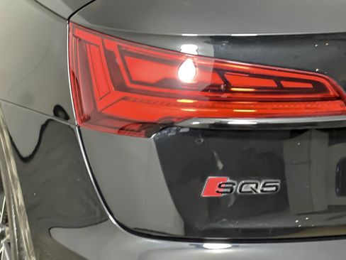 Used 2023 Audi SQ5 Premium Plus w/ Premium Plus Package image 27