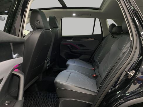 Certified 2026 Volkswagen Tiguan SE AWD/4WD image 25