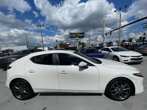 Used 2024 MAZDA MAZDA3 s FWD image 4