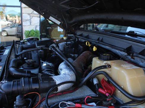 Used 2011 Ford F350 King Ranch w/ FX4 Off Road Pkg image 31