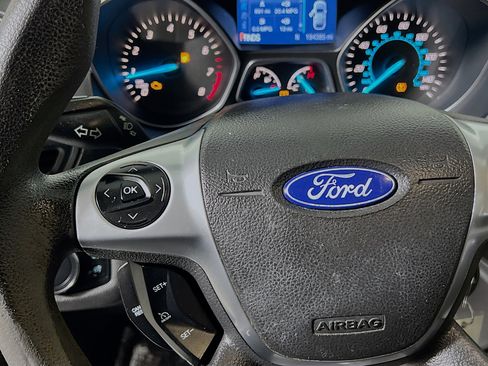 Used 2015 Ford Escape SE image 19