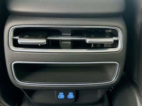 New 2026 Genesis GV70 2.5T Advanced AWD/4WD image 18