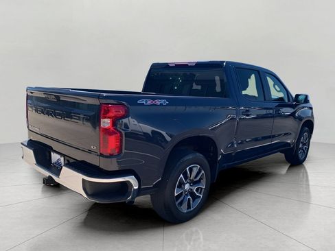 Used 2024 Chevrolet Silverado 1500 LT AWD/4WD image 9