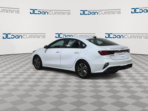 Used 2024 Kia Forte LXS FWD image 6