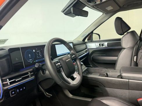 Used 2025 Hyundai Santa Fe Limited image 22