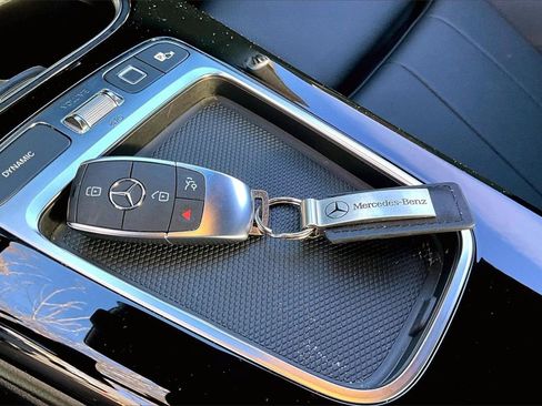 Used 2025 Mercedes-Benz CLA 250 4MATIC image 10