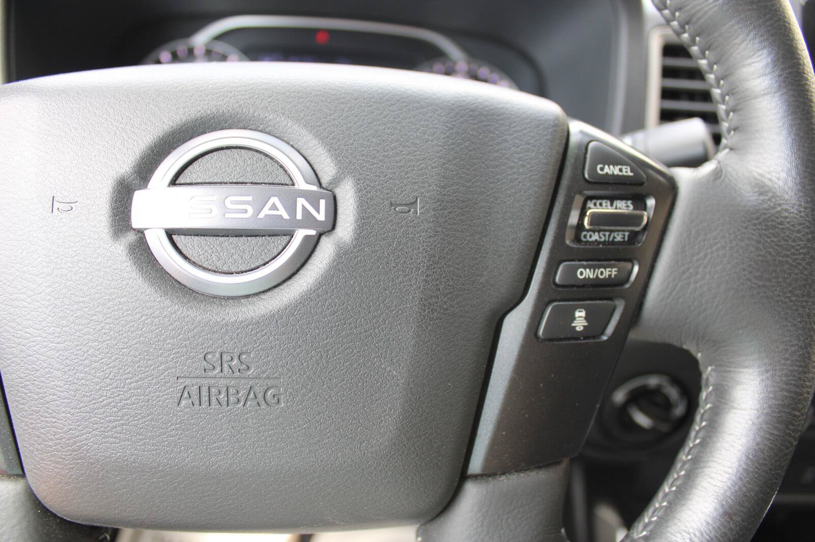 Used 2023 Nissan Frontier SV w/ SV Convenience Package AWD/4WD image 16
