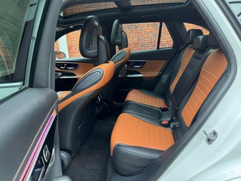 Certified 2024 Mercedes-Benz GLC 300 4MATIC image 23