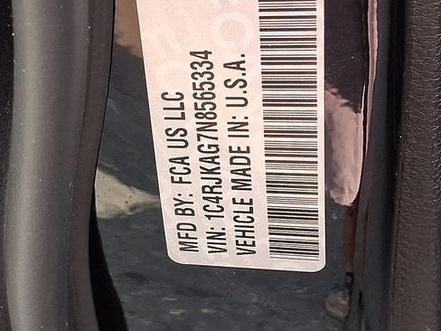 Used 2022 Jeep Grand Cherokee L Laredo w/ Luxury Tech Group I image 25