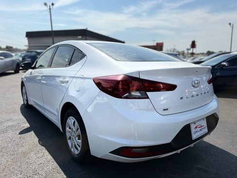 Used 2020 Hyundai Elantra SE w/ Cargo Package (C1) FWD image 5