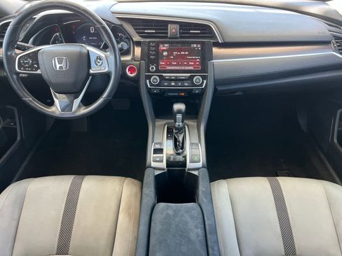 Used 2019 Honda Civic EX image 4