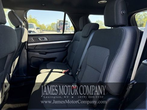 Used 2018 Ford Explorer XLT w/ Equipment Group 201A image 15