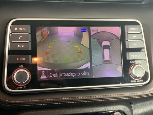 Used 2018 Nissan Kicks SR FWD image 24