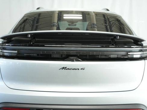 Certified 2025 Porsche Macan 4 Electric AWD/4WD image 46