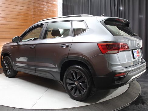 Used 2023 Volkswagen Taos S FWD image 12